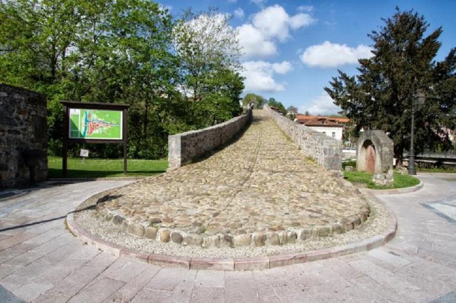 Hotel El Sella Cangas de Onis Bagian luar foto