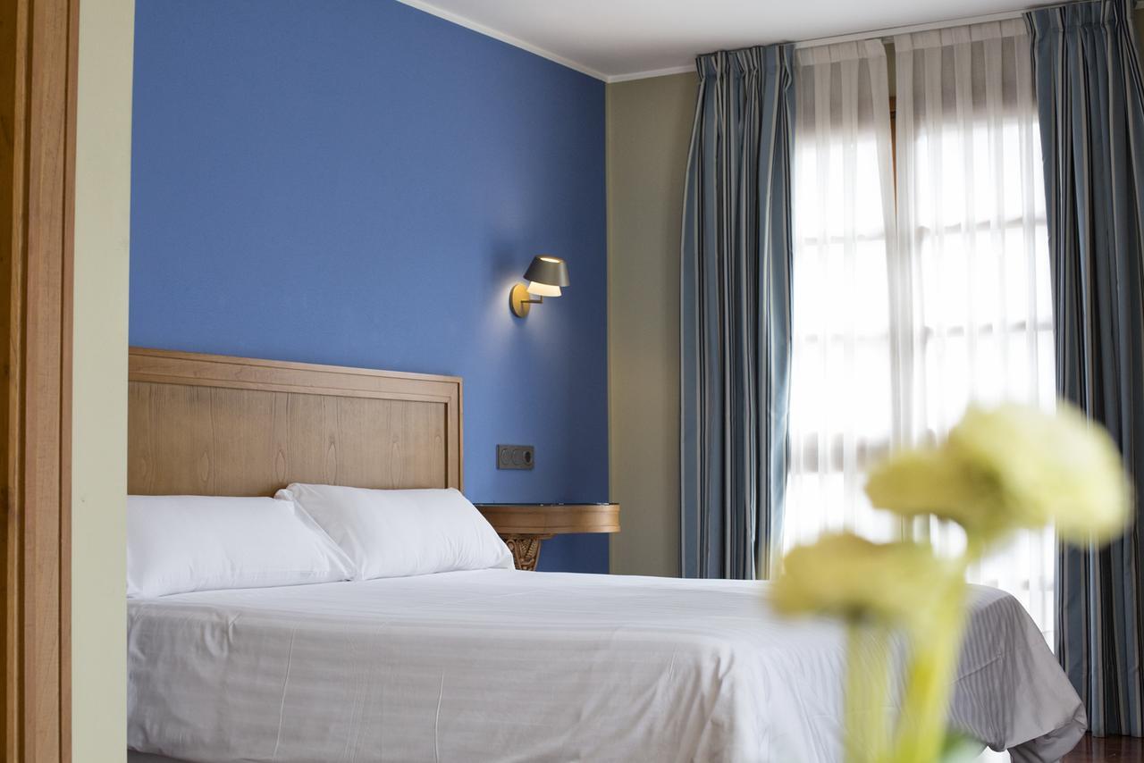Hotel El Sella Cangas de Onis Bagian luar foto