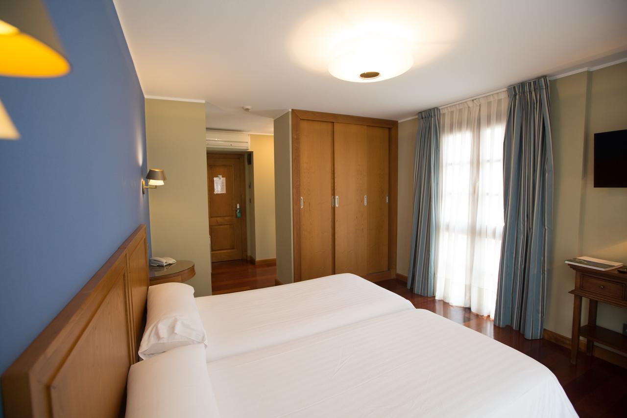 Hotel El Sella Cangas de Onis Bagian luar foto