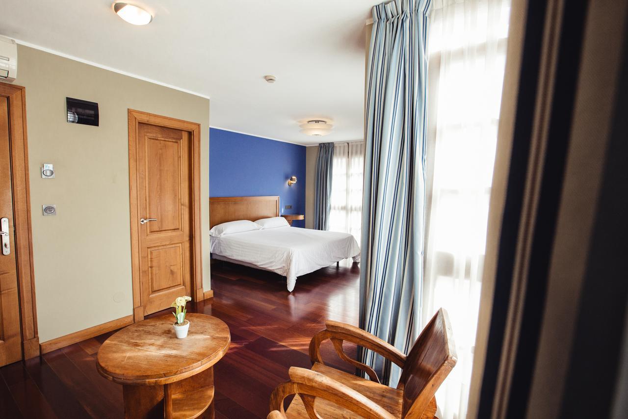 Hotel El Sella Cangas de Onis Bagian luar foto
