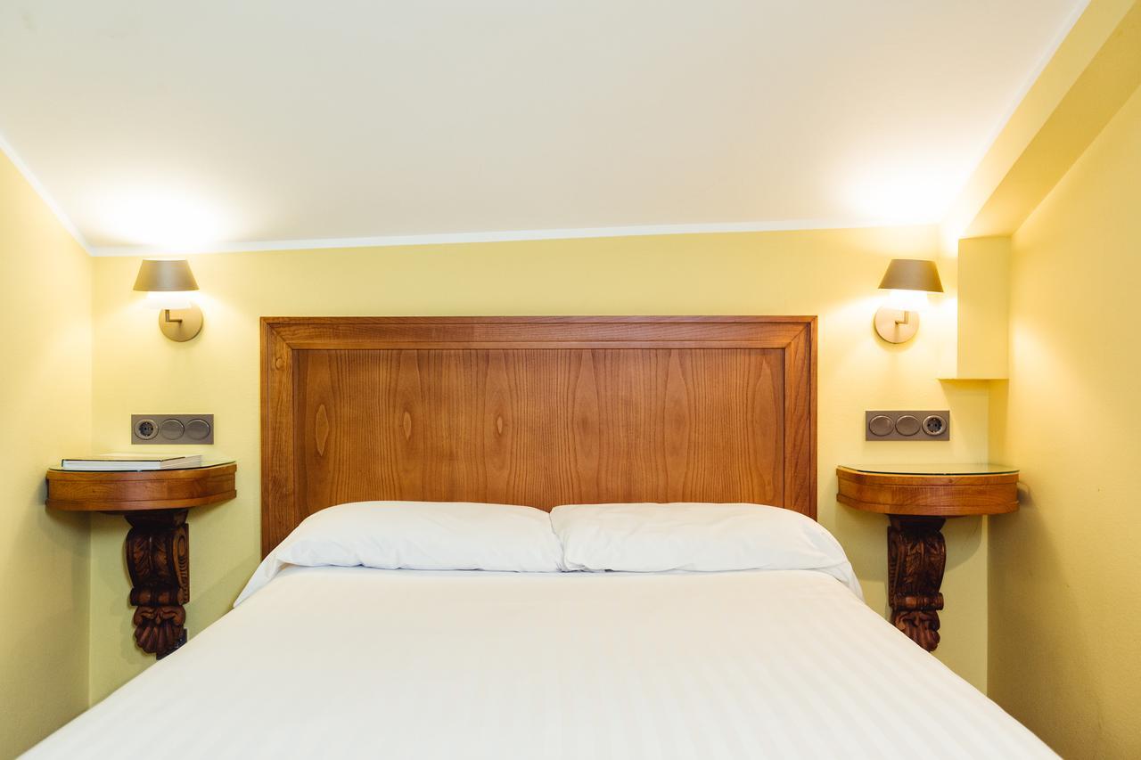 Hotel El Sella Cangas de Onis Bagian luar foto